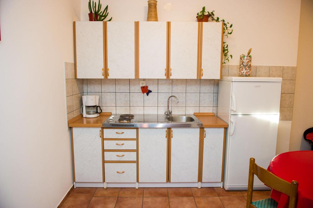 Apartments Villa Estella Srima Ngoại thất bức ảnh